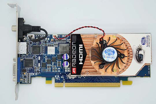 蓝宝石SAPPHIRE Radeon X1600 Pro 256MB 显示卡（ATI Radeon X1600 Pro芯片）